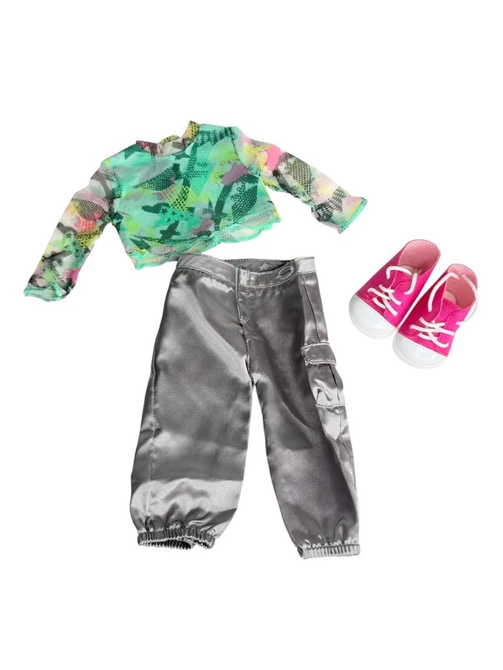 American Girl Kavi Meet Outfit Mesh Shirt Jogger Pants Hi Top Sneaker Shoes New